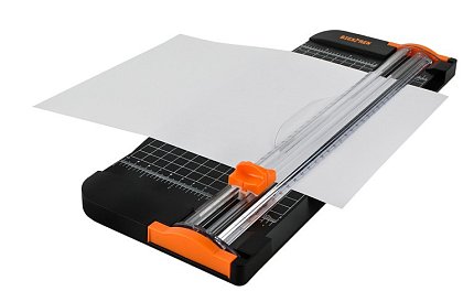Rezačka na papier – gilotína/trimer