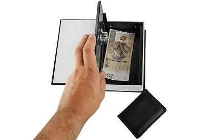 Trezor – krabička ukrytá v knihe 18 × 11,5 cm