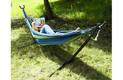 Záhradná hojdačka 200 × 150 cm s rámom