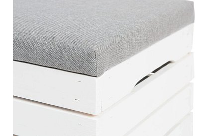 Drevený taburet – puf truhla s úložným priestorom