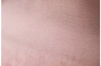 Drevená detská hojdačka – ružová