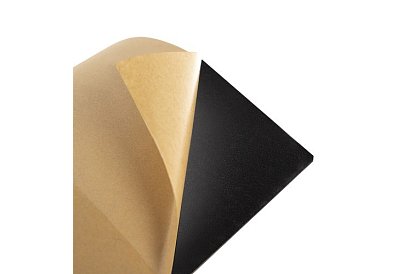 Chránič dverí auta – nárazník na stenu garáže