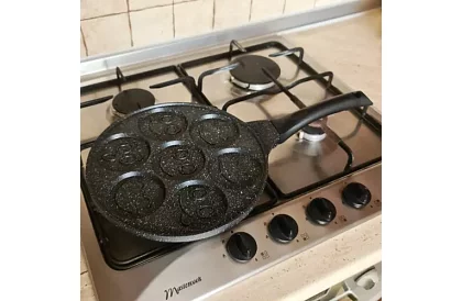 Panvica na lievance s úsmevmi - 26 cm