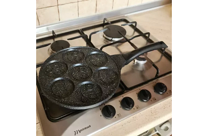 Panvica na lievance s úsmevmi - 26 cm