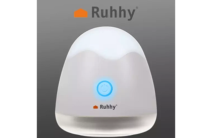 Strojček na odstránenie žmolkov z oblečenia