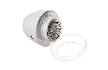 Strojček na odstránenie žmolkov z oblečenia