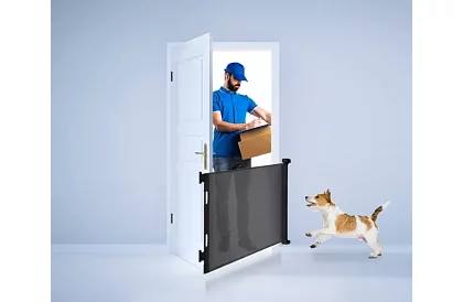 Výsuvná bezpečnostná roleta do dverí – čierna – 157 cm