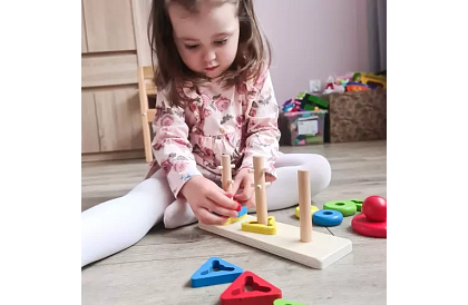 Drevené skladačky pre deti – triedič tvarov