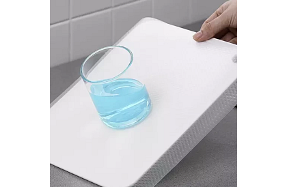 Protiskluzová podložka do šuplíků 300x50 cm