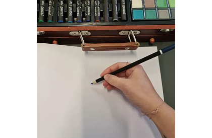 Sada na maľovanie v drevenej schránke – 130 položiek