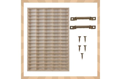 Drevená polička - organizér na autíčka - 90 priehradiek