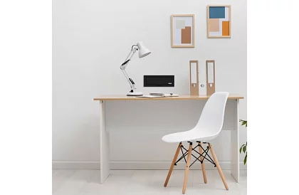 Vestavná výklopná zásuvka 3× 220 V – čierna