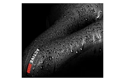 Cyklistické sedlo ACTIVE s vetraním a vodotesným poťahom