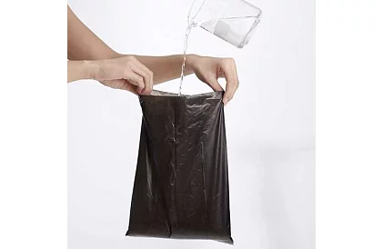 Absorpčné hygienické podložky 100 ks – 60x60 cm + vrecká na exkrementy