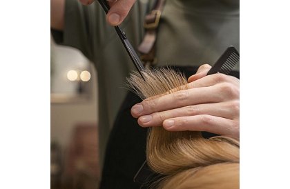 Profesionálne kadernícke nožnice