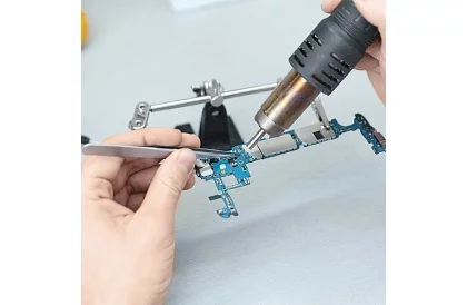 Horkovzdušná pájecia stanica 700W