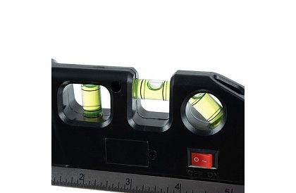 Laserová vodováha s navíjacou metrom – 250 cm