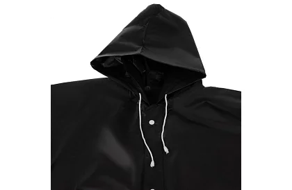 Silná čierna oversize pláštenka