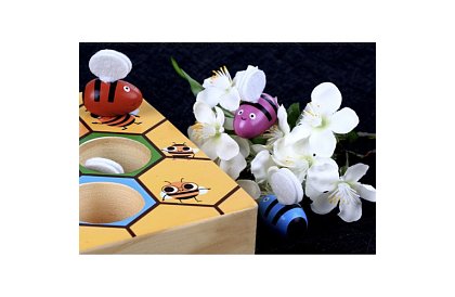 Chyť včelku – drevená edukačná hra