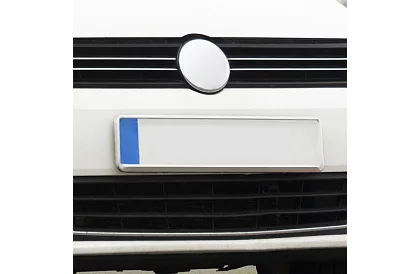 Rámček pod SPZ – strieborná – 2 kusy