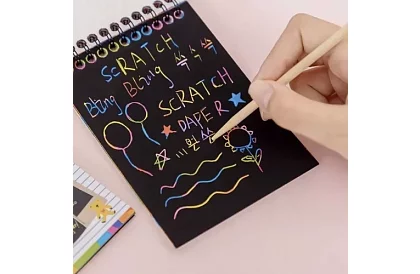 Vyškrabovací zošit s dreveným stylusom - scratch note
