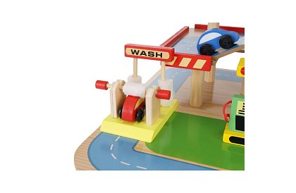 Drevené parkovisko – garáž pre deti