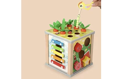 Drevená zmyslová a vzdelávacia kocka