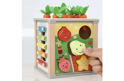 Drevená zmyslová a vzdelávacia kocka