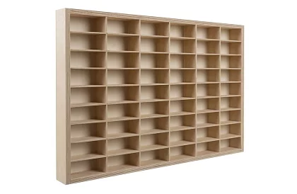 Drevená polička - organizér na autíčka - 54 priehradiek