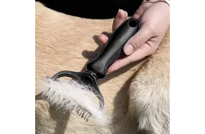 Hrebeň na srsť a podsadu