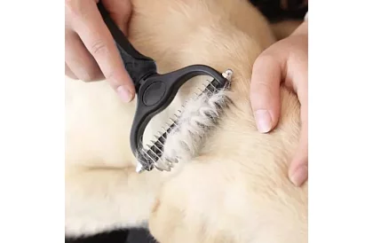 Hrebeň na srsť a podsadu