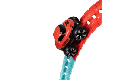 Flexibilná autodráha 4,8 metra + auto