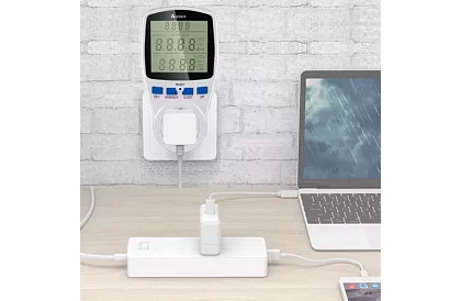 Digitálny LCD merací prístroj spotreby elektrickej energie