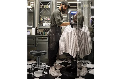 Kosmetická stolička na kolieskach - nastaviteľná