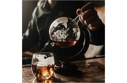 Veľká sada – karafa globe s whisky pohármi