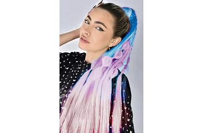 Syntetické ombre copy na vlasy trblietavé – fialovomodré