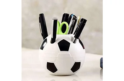 Stolný organizér na ceruzky - futbalová lopta