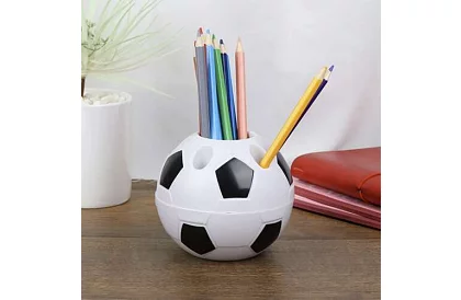 Stolný organizér na ceruzky - futbalová lopta