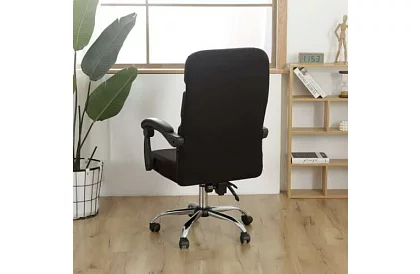 Univerzálny poťah na kancelárske stoličky