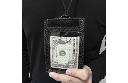 Pouzdro na doklady s priehľadným okienkom