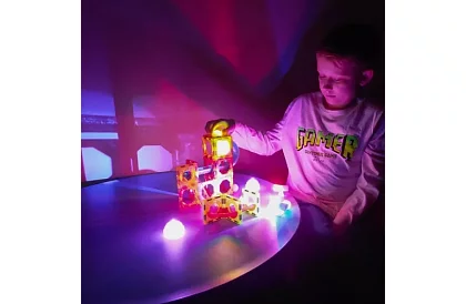 Vzdelávacia magnetická 3D stavebnica - 77 kusov