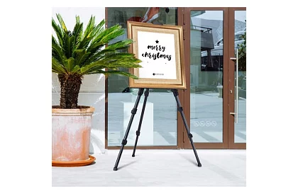 Malířsky kovový stojan