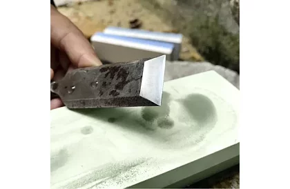 Profi ručný brúsič – nože, dláta