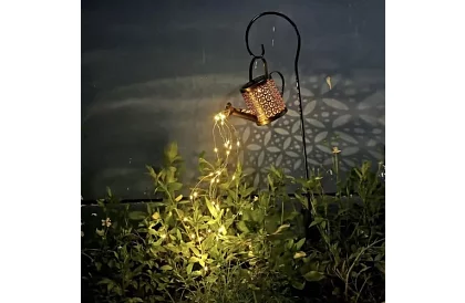 Solárna záhradná lampa - kanva