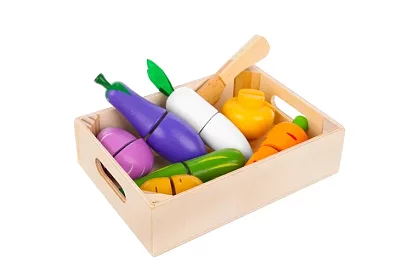 Drevené ovocie a zelenina na krájanie - v debničke