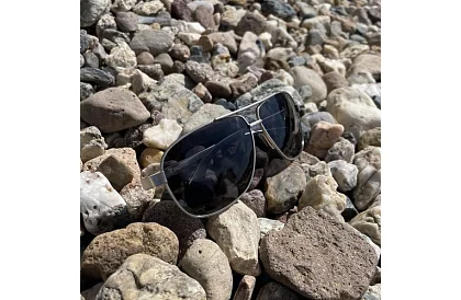 Polarizačné slnečné okuliare s puzdrom – čierne UV 400