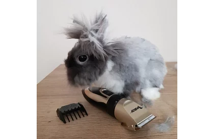 Zastrihávač na domáce zvieratá + príslušenstvo