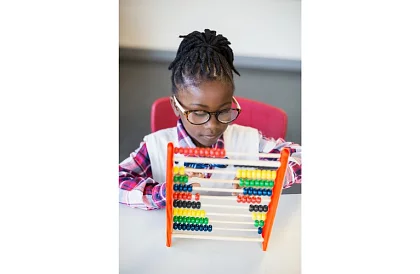 Detské drevené korálkové počítadlo