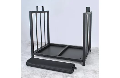 Stojan na drevo k krbu